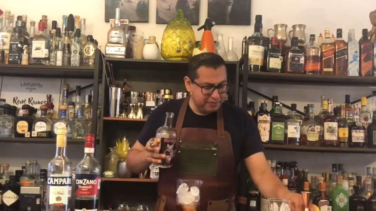Cargar video: 